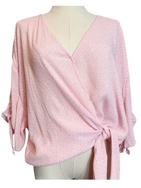 Gap Light Pink Ditzy Floral Wrap Front Blouse TINY FLAW